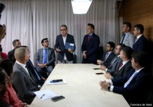 Câmara de Natal recebe presidente da Fecomércio para discutir parcerias e convida vereadores para encontro em março