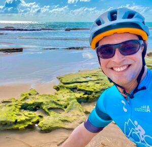 Oftalmologista Araken Brito morre atropelado por carreta em Natal