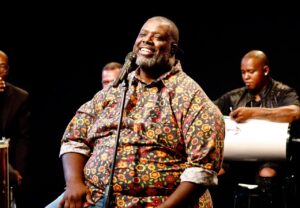 Arena das Dunas anuncia inauguração do Rooftop Dunas com show de Péricles