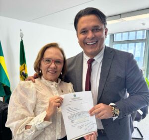 Em Brasília, Luciano garante apoio de Zenaide para emendas em infraestrutura e cultura