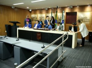 Comissão de Justiça aprova projetos sobre áreas verdes, torcidas organizadas e parcerias público-privadas