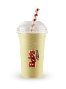 Bob’s celebra sabores do Nordeste e lança Milk Shake sabor Milho em homenagem às festas juninas
