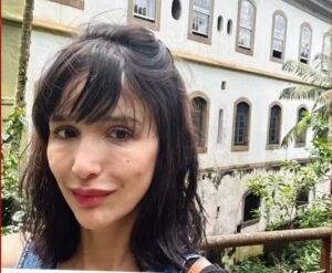 Juíza é demitida por copiar decisões em série no RS; defesa alega sobrecarga e discriminação