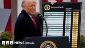 Justiça dos EUA Bloqueia Tarifas Globais de Trump e Impõe Derrota Histórica