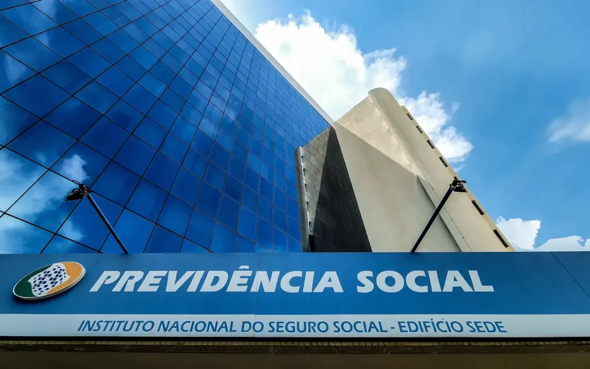 Governo inicia devolução de valores a vítimas de fraude no INSS; veja como receber