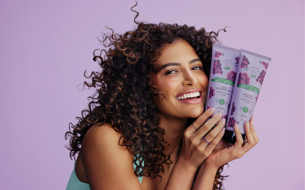O Boticário retoma o sucesso de Cuide-se Bem Feira com nova linha Cachos de Uva, para cabelos com curvaturas