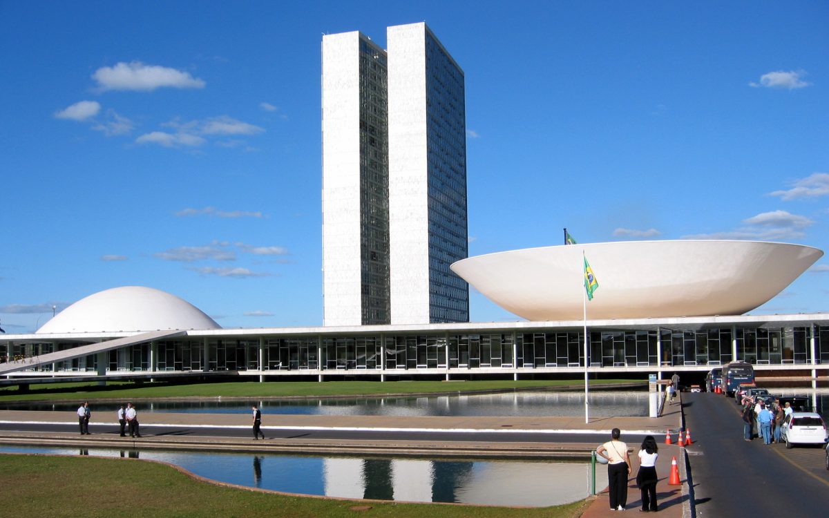 Congresso derruba aumento do IOF e envia recado ao Planalto: sem diálogo, sem imposto