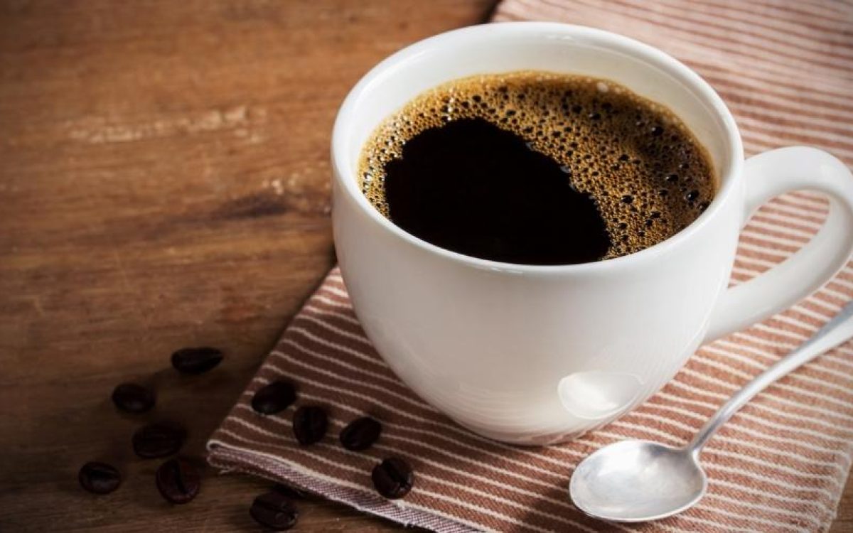 Café sobe 81% em um ano, mas preços começam a recuar na produção