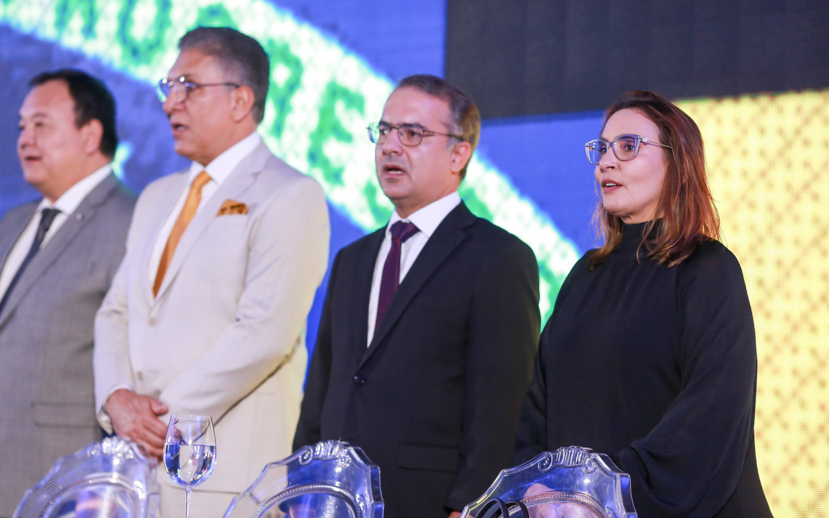 Carta da Ordem dos Advogados do Brasil (OAB) conclama equilíbrio, respeito e defesa do Estado Democrático de Direito em contexto de tensão política