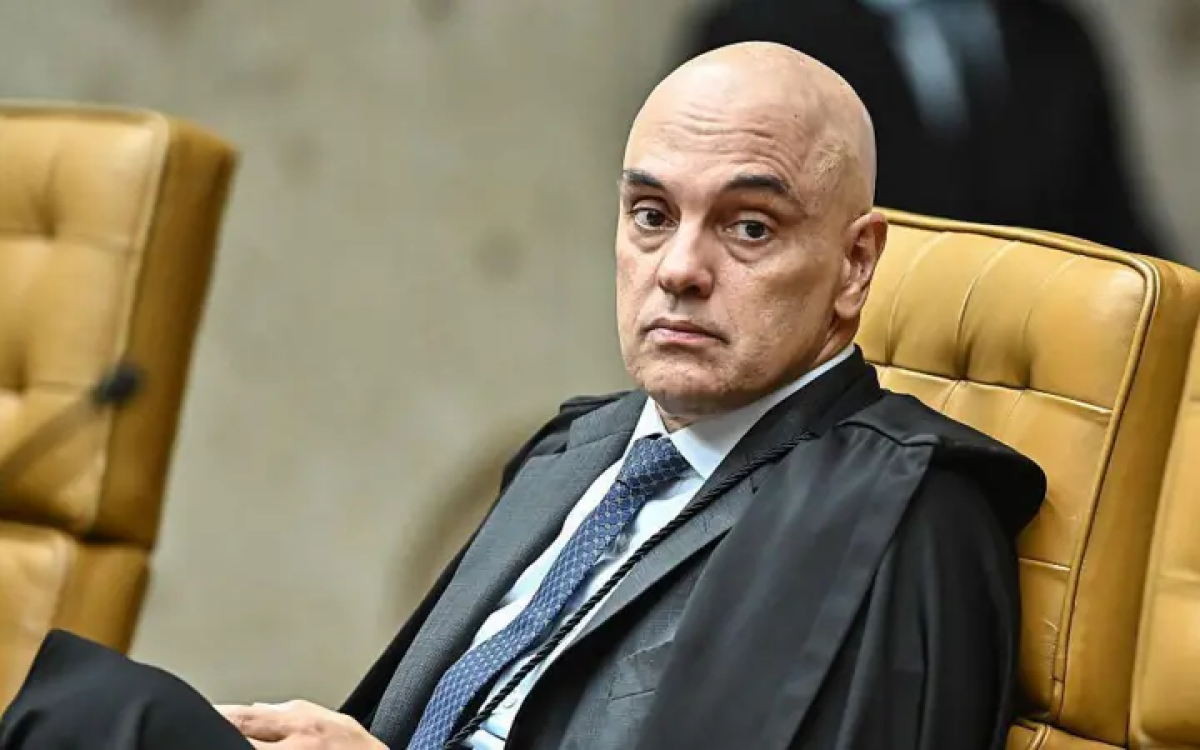 Embaixada dos EUA volta a atacar Alexandre de Moraes e ameaça aliados do ministro